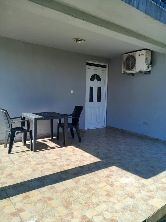 Apartment Filipovic بودغوريتْسا المظهر الخارجي الصورة