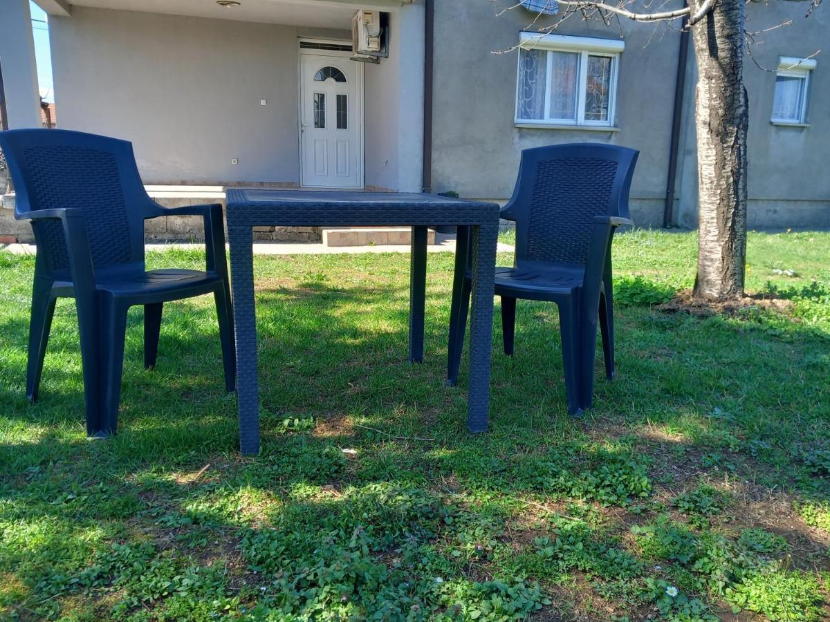 Apartment Filipovic بودغوريتْسا المظهر الخارجي الصورة