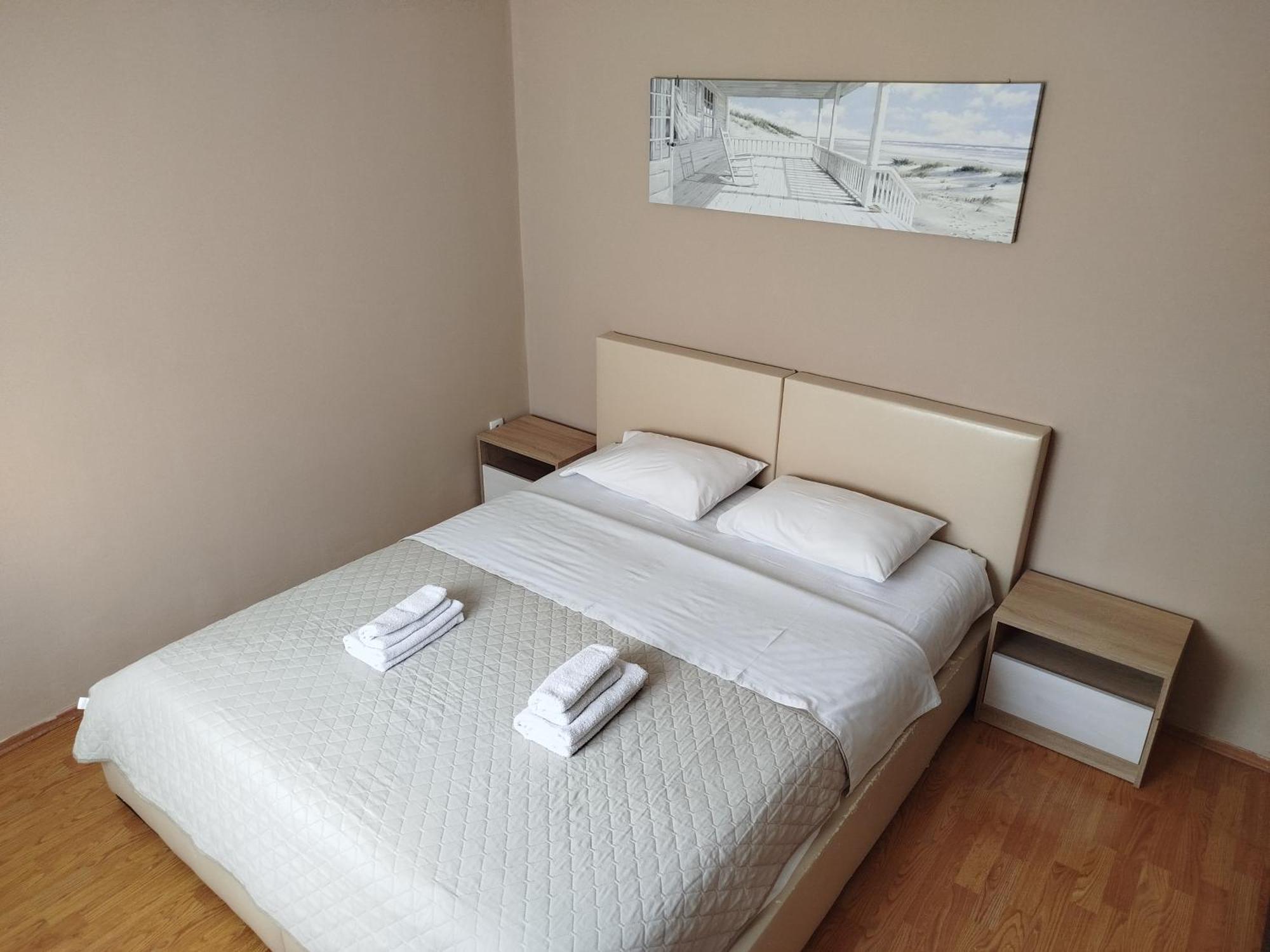 Apartment Filipovic بودغوريتْسا المظهر الخارجي الصورة